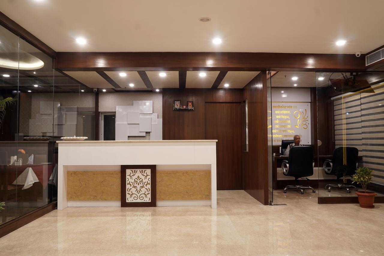 Admire Inn By Tgi Udaipur Exterior foto