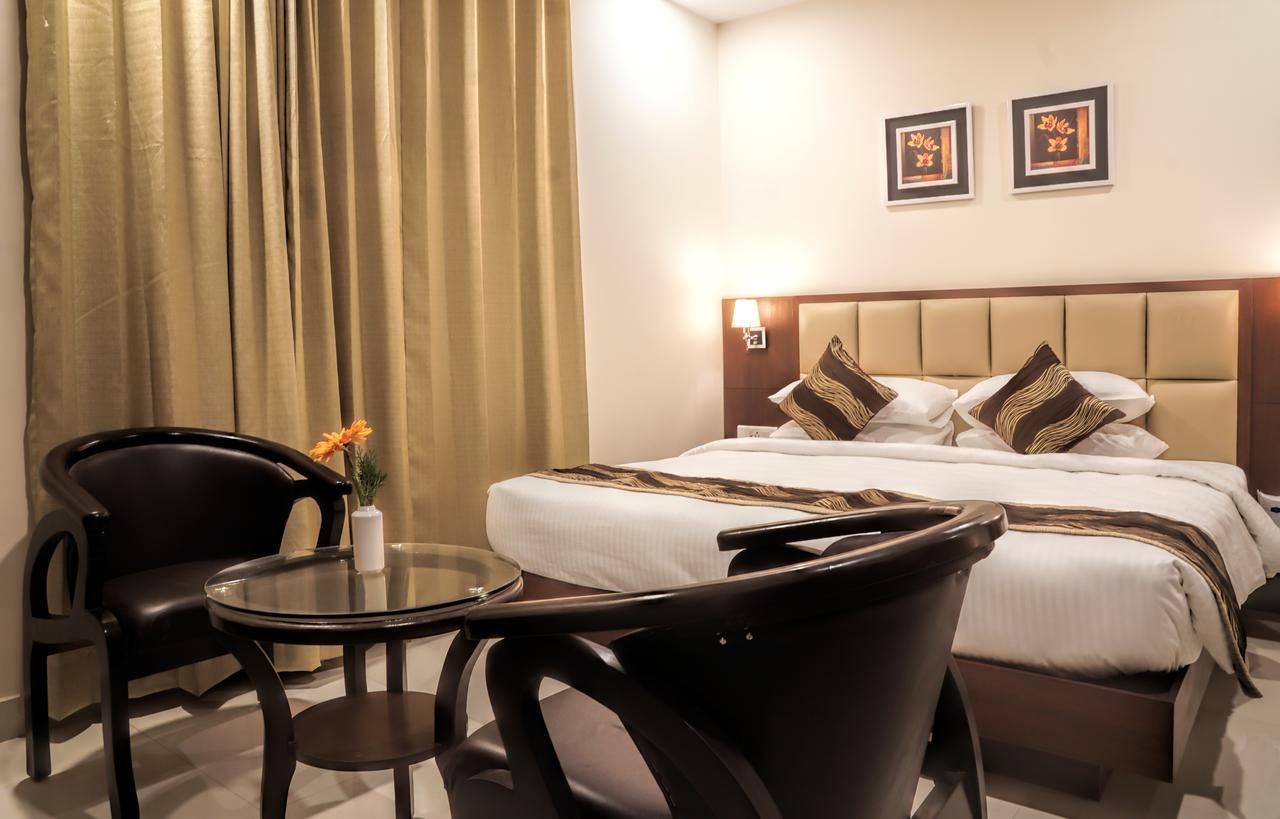 Admire Inn By Tgi Udaipur Exterior foto